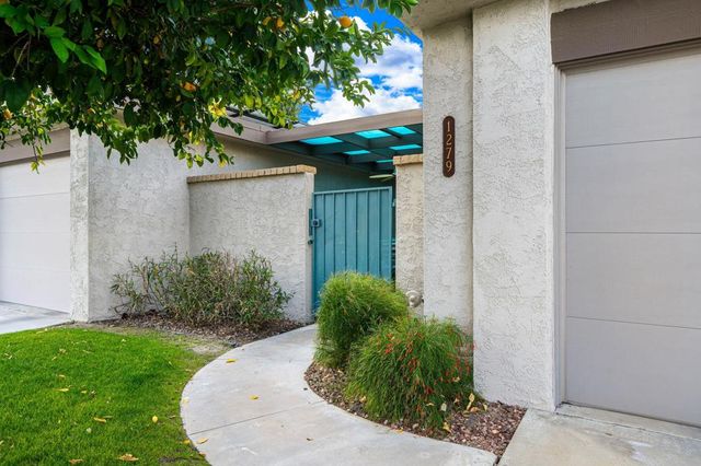 1279 Trofeo Circle, Palm Springs, CA 92262