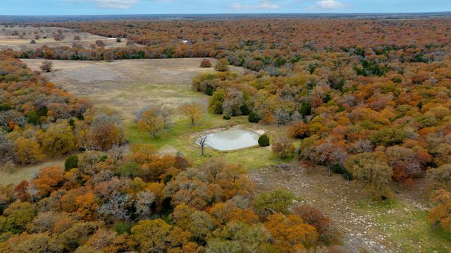 1563 County Road 312 RD, Thrall, TX 76578