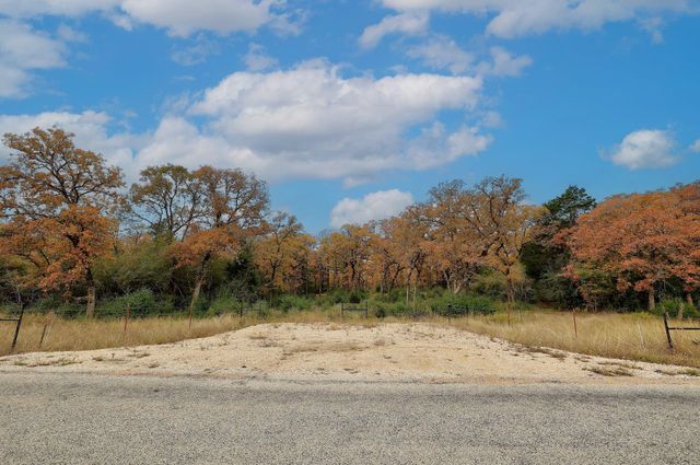 1563 County Road 312 RD, Thrall, TX 76578