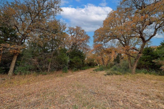 1563 County Road 312 RD, Thrall, TX 76578