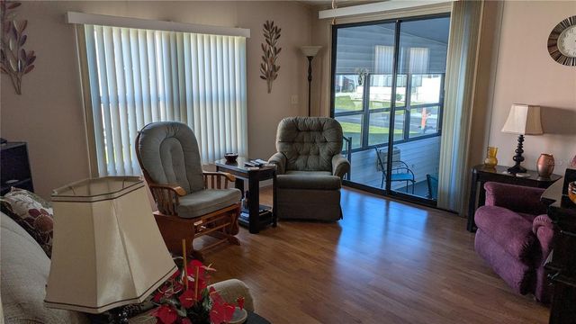 7117 EL RANCHO WAY 367, Zephyrhills, FL 33541