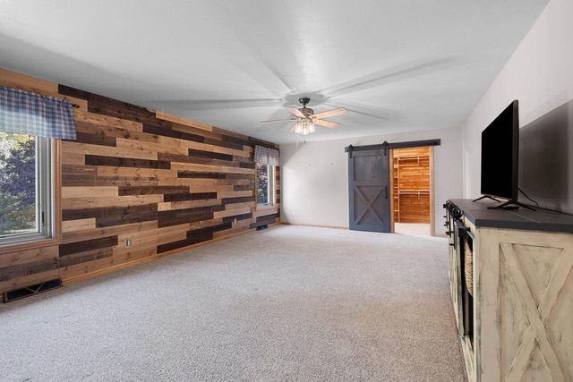 4072 HACKBERRY COURT, Green Bay, WI 54311