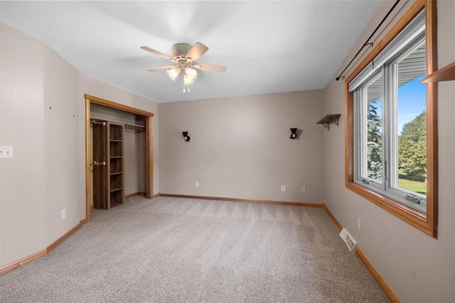 4072 HACKBERRY COURT, Green Bay, WI 54311