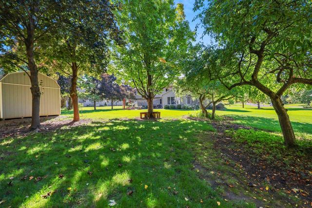 4072 HACKBERRY COURT, Green Bay, WI 54311