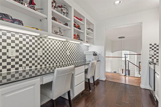 5203 Jackson Park Lane, Katy, TX 77494