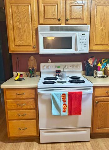 3464 Potter Road, Eau Claire, WI 54703