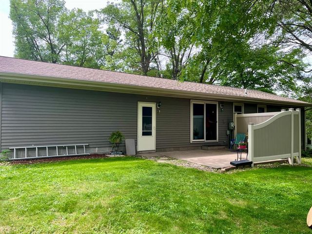 3464 Potter Road, Eau Claire, WI 54703
