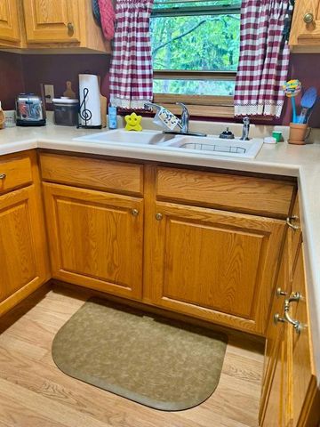 3464 Potter Road, Eau Claire, WI 54703