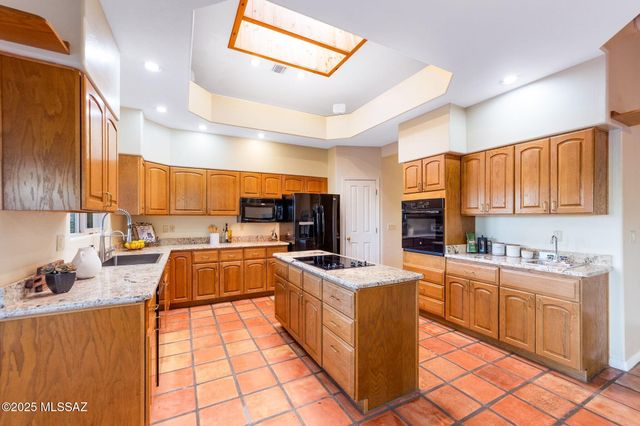 2330 N Bonanza Avenue, Tucson, AZ 85749