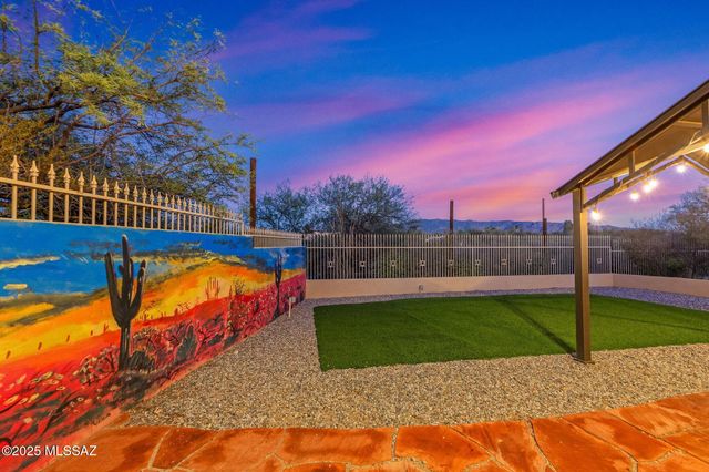 2330 N Bonanza Avenue, Tucson, AZ 85749