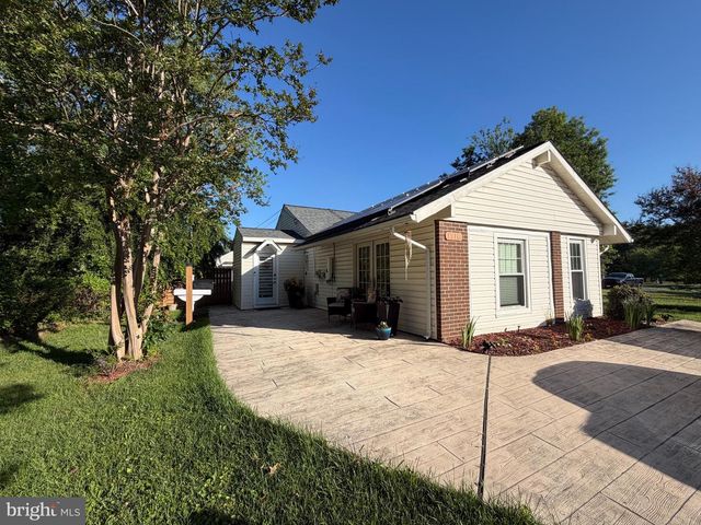1716 PITTSFIELD LN, Bowie, MD 20716