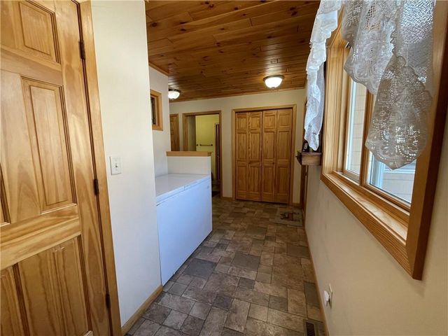 51805 Fahrner Road, Barnes, WI 54873