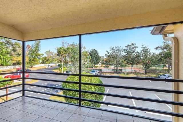 5651 GARDENS DRIVE 5651, Sarasota, FL 34243