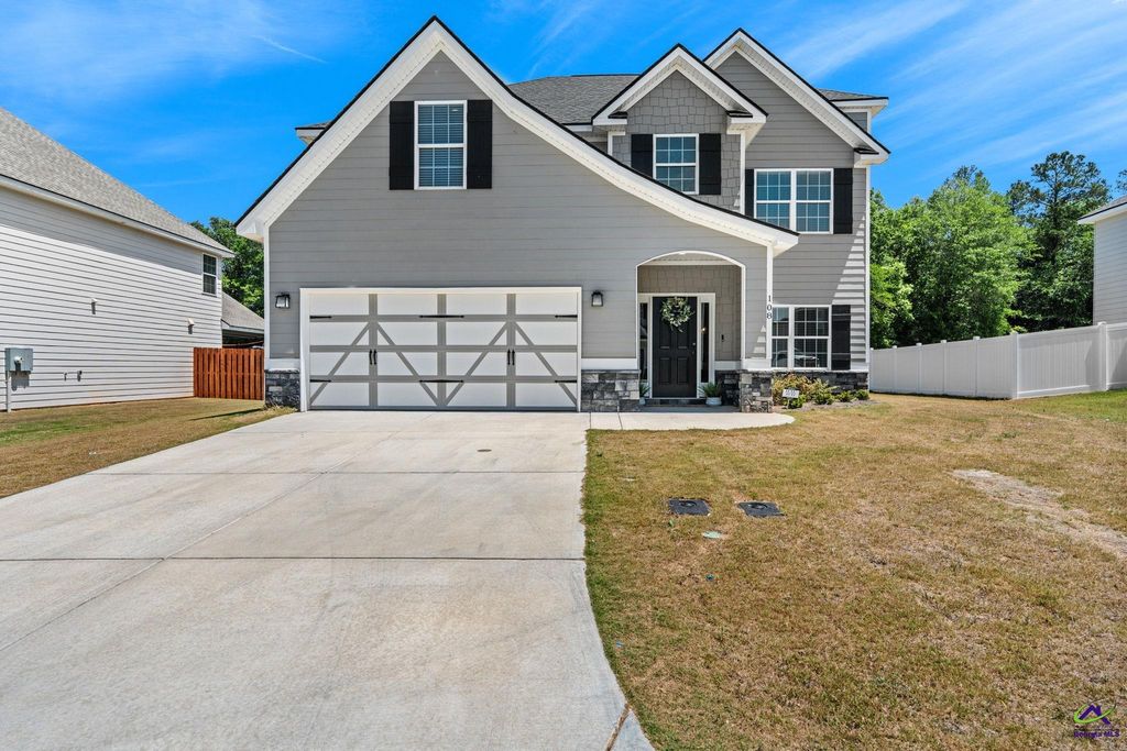 108 Bald Cypress Drive, Perry, GA 31069
