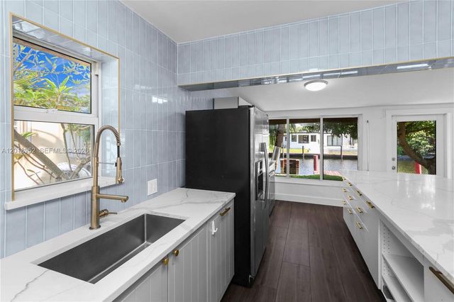 917 Mandarin Isle, Fort Lauderdale, FL 33315