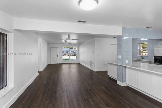 917 Mandarin Isle, Fort Lauderdale, FL 33315