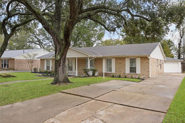 234 Highland Terrace Drive, League City, TX 77573
