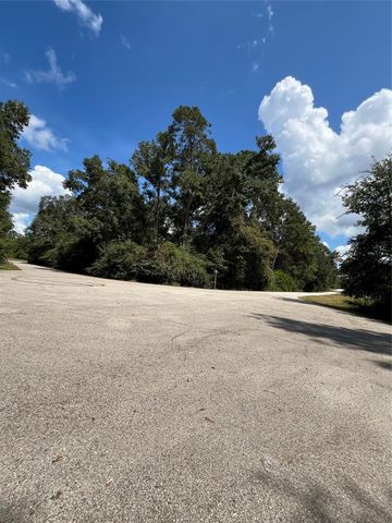 1611 Athens Dr, Roman Forest, TX 77357