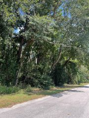 1611 Athens Dr, Roman Forest, TX 77357