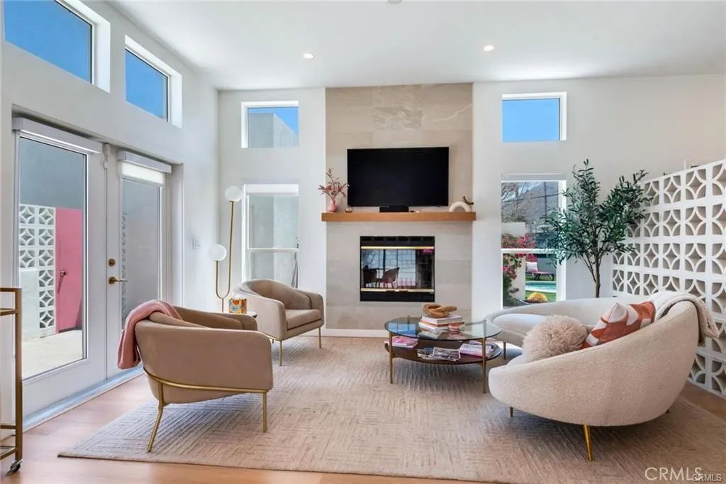 2723 N Junipero, Palm Springs, CA 92262