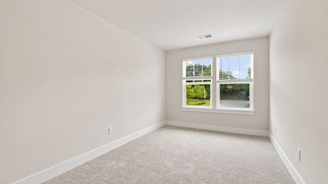 502 W Norvell Court, Spartanburg, SC 29307