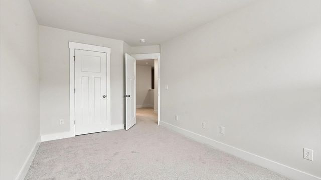 502 W Norvell Court, Spartanburg, SC 29307