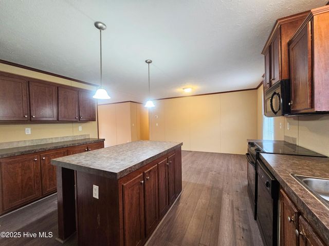 97 Lacewell Street, Riegelwood, NC 28456