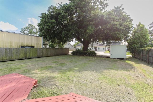 1708 Hodges Street, Lake Charles, LA 70601