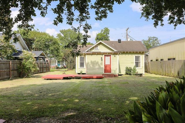 1708 Hodges Street, Lake Charles, LA 70601