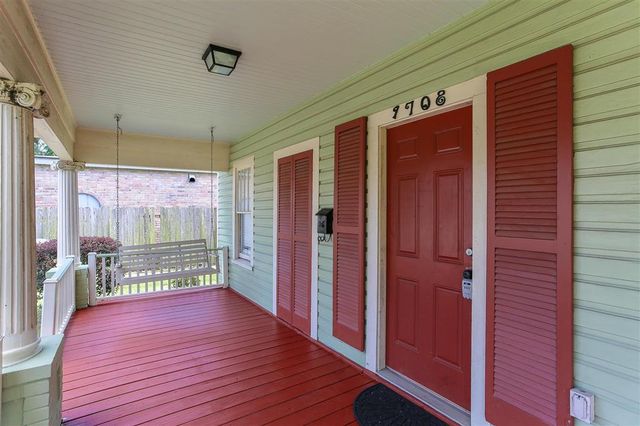 1708 Hodges Street, Lake Charles, LA 70601