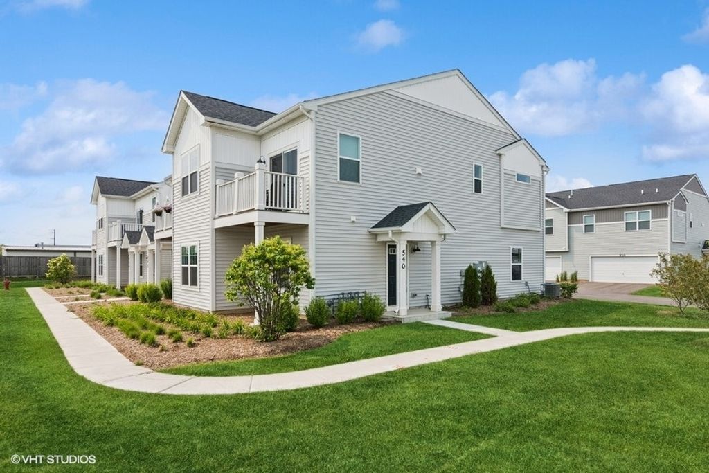 540 Comstock Road, South Elgin, IL 60177