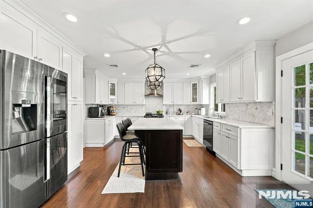 2 Wortendyke Avenue, Emerson, NJ 07630