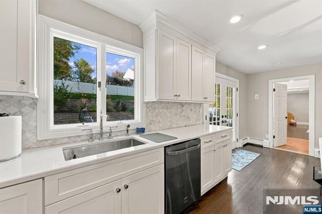 2 Wortendyke Avenue, Emerson, NJ 07630