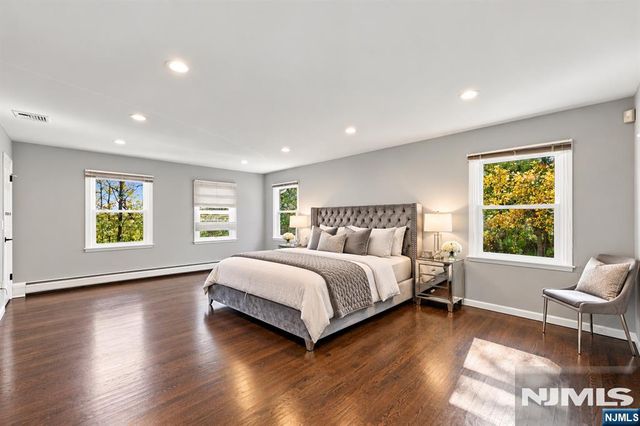 2 Wortendyke Avenue, Emerson, NJ 07630