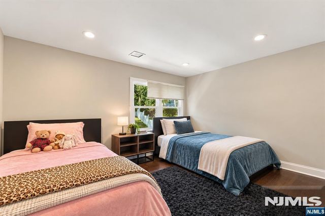 2 Wortendyke Avenue, Emerson, NJ 07630