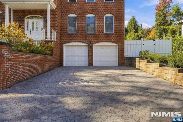 2 Wortendyke Avenue, Emerson, NJ 07630