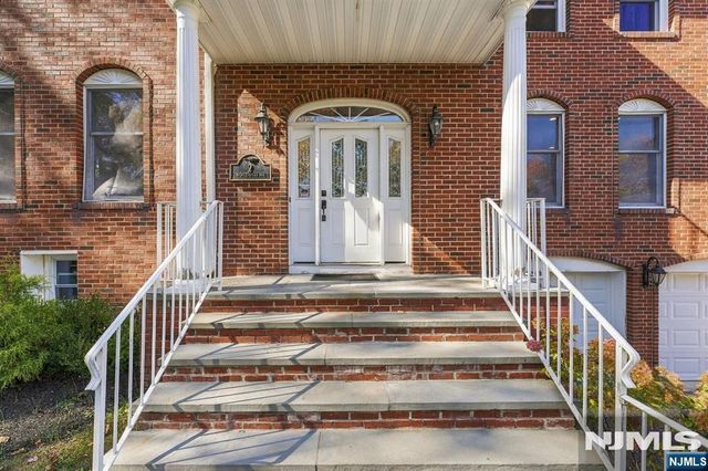 2 Wortendyke Avenue, Emerson, NJ 07630