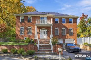 2 Wortendyke Avenue, Emerson, NJ 07630