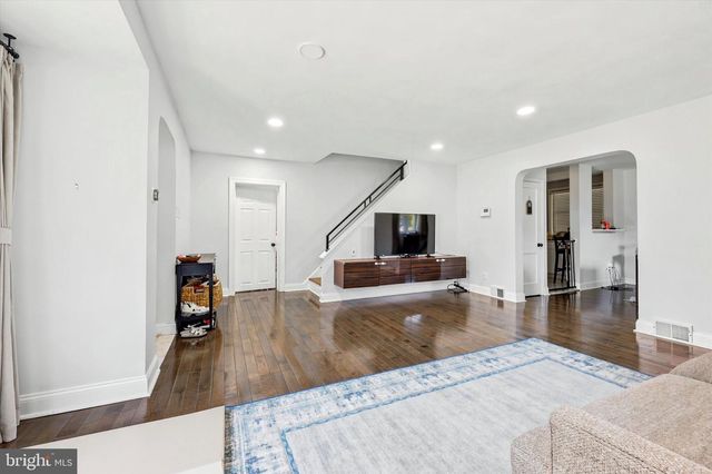 1646 SURREY LN, Havertown, PA 19083