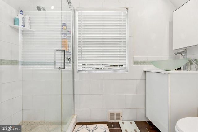 1646 SURREY LN, Havertown, PA 19083