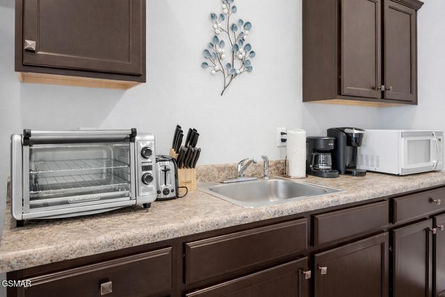 1103 Sanctuary Shores Way, Sevierville, TN 37876