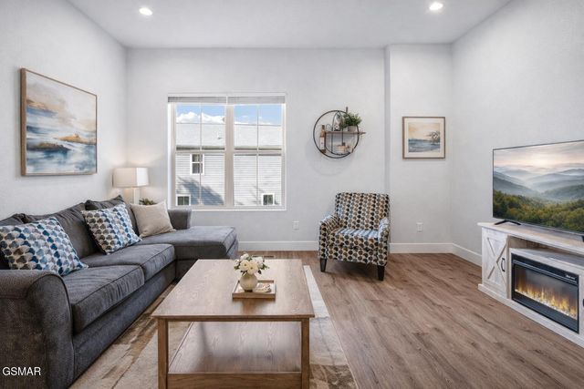 1103 Sanctuary Shores Way, Sevierville, TN 37876