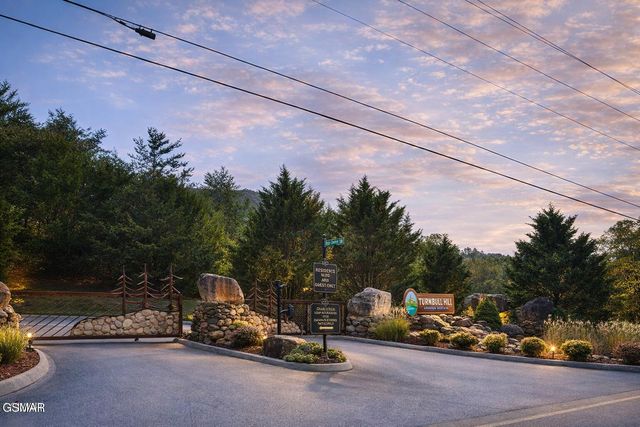 1103 Sanctuary Shores Way, Sevierville, TN 37876