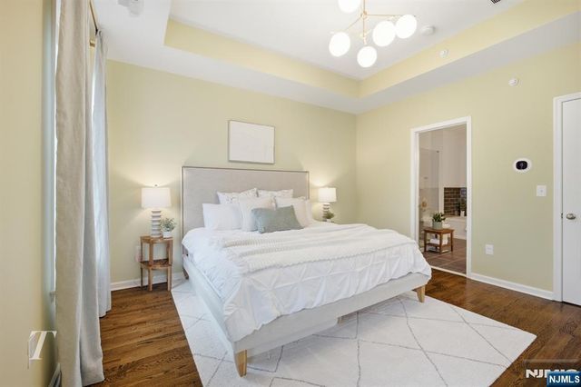 141 Roosevelt Drive, Wood Ridge, NJ 07075