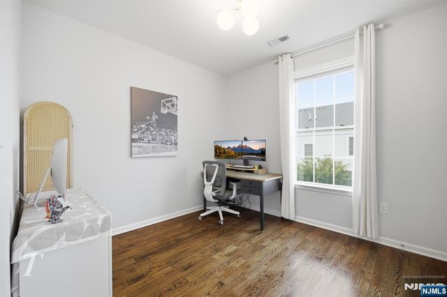 141 Roosevelt Drive, Wood Ridge, NJ 07075
