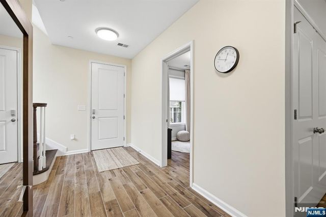 141 Roosevelt Drive, Wood Ridge, NJ 07075