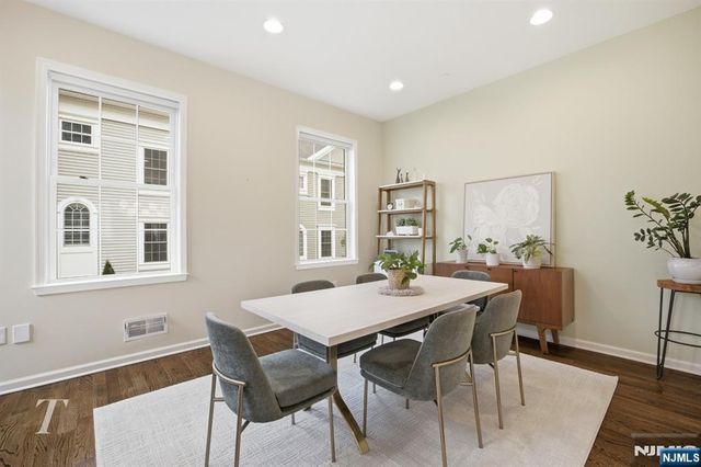 141 Roosevelt Drive, Wood Ridge, NJ 07075