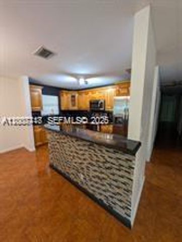 621 S 24th Ave, Hollywood, FL 33020