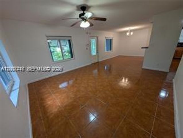 621 S 24th Ave, Hollywood, FL 33020