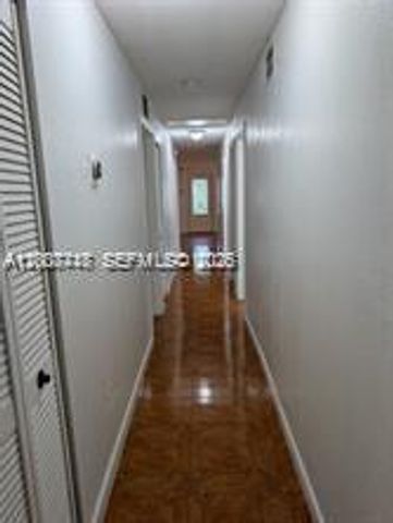 621 S 24th Ave, Hollywood, FL 33020